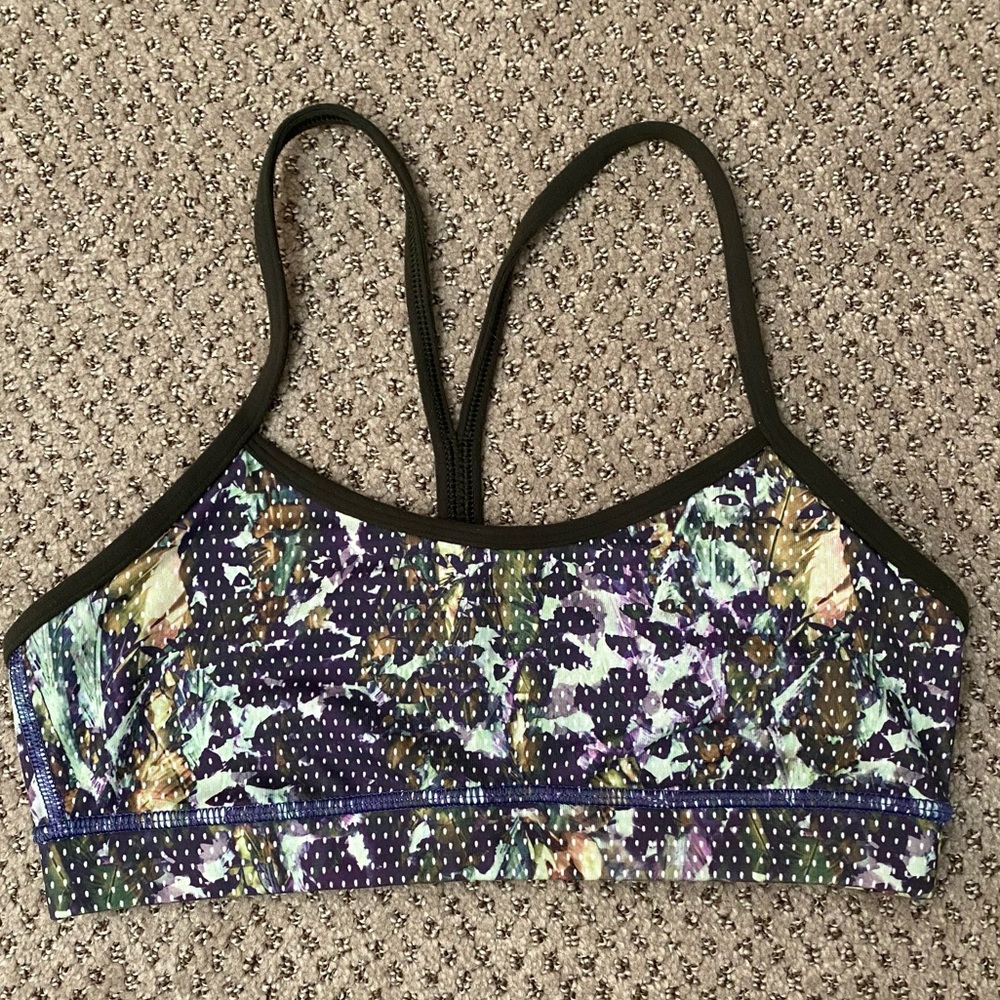 Lululemon Flow Y Bra